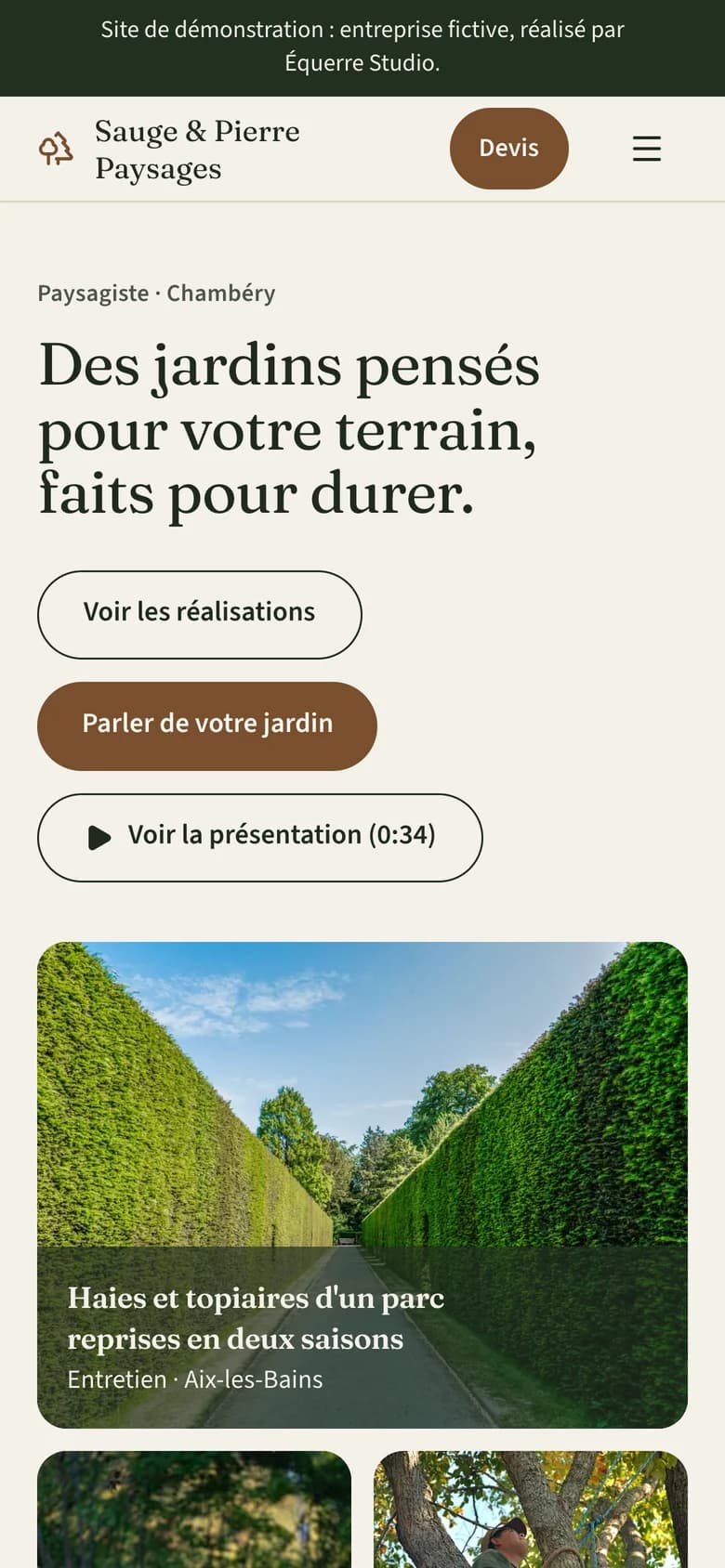 Après : le site concept du même paysagiste fictif, Sauge & Pierre Paysages, avec ses réalisations en mosaïque et un bouton de demande de devis.
